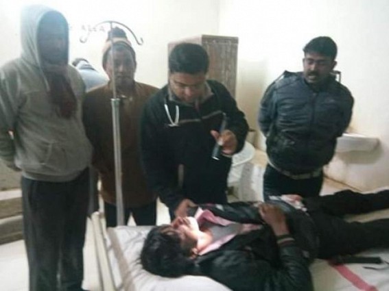 DYFI leader beaten by BJP, injured critically DYFI leader beaten by BJP, injured critically