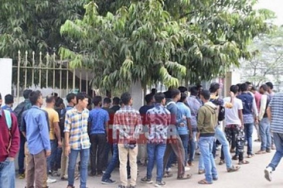 Recruitment in Govt Depts stopped in Tripura, resentment spikes up Recruitment in Govt Depts stopped in Tripura, resentment spikes up