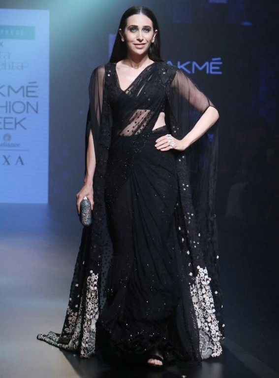 Karisma Kapoor to be showstopper for Jaipur-based designer