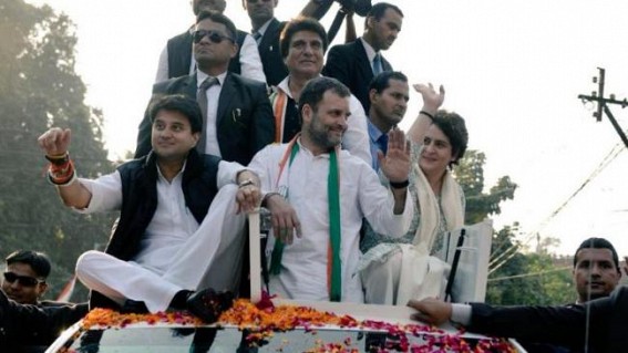 Priyanka wows crowds in Lucknow along with Rahul, Scindia Priyanka wows crowds in Lucknow along with Rahul, Scindia