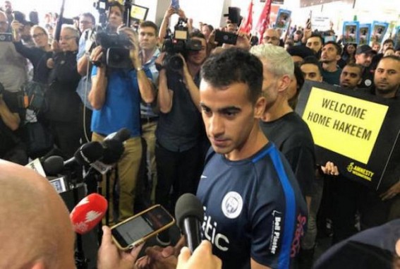 Refugee Bahraini footballer returns to Australia