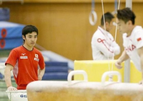 China-Japan gymnasts train together in Tokyo