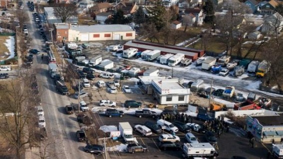 Five killed in US industrial park shooting