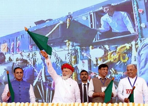 Modi inaugurates Ahmedabad metro's first phase Modi inaugurates Ahmedabad metro's first phase