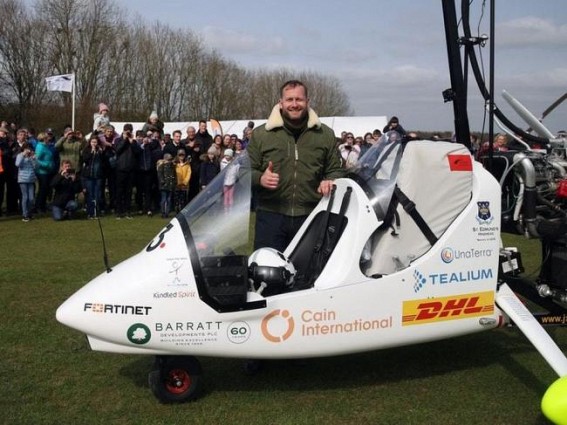 UK man aims for 1st round-the-world gyrocopter flight UK man aims for 1st round-the-world gyrocopter flight