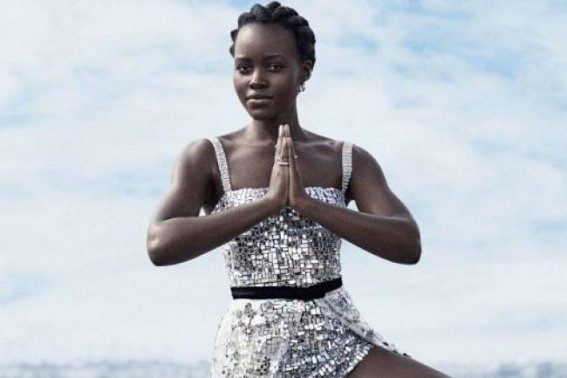 Lupita Nyong'o unveils cover of debut book 'Sulwe' Lupita Nyong'o unveils cover of debut book 'Sulwe'