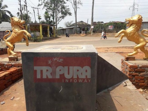 Ahead of LS Election Tripura King’s statue stolen at Bisramganj, locals hit Home Dept Ahead of LS Election Tripura King’s statue stolen at Bisramganj, locals hit Home Dept