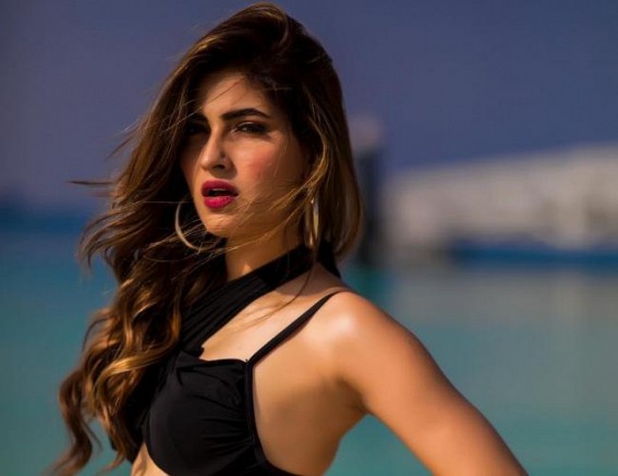 Karishma Sharma to play aspiring actress Karishma Sharma to play aspiring actress