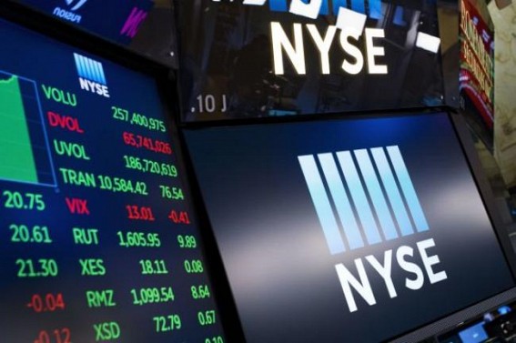 US stocks slide as bank shares lag US stocks slide as bank shares lag
