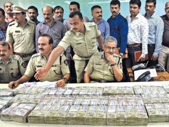 Congress leader, 3 policemen held for robbing Rs 1 cr