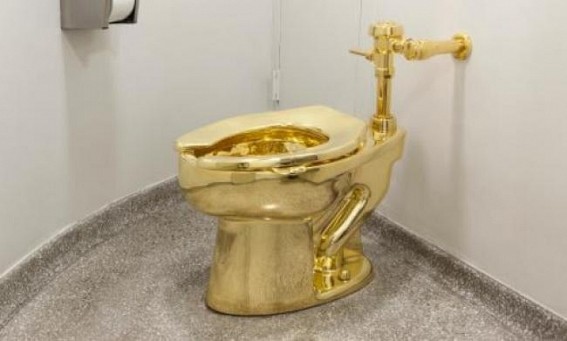 Useable gold toilet to be installed at British palace