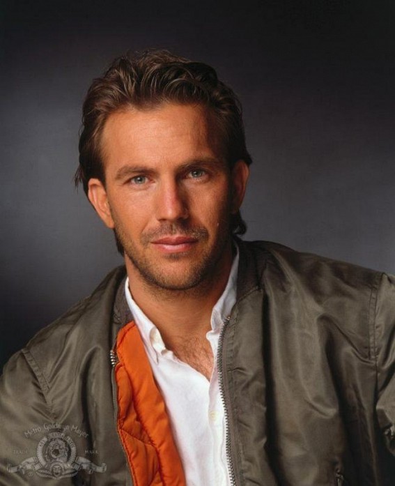 Kevin Costner isn't impressed with American politics Kevin Costner isn't impressed with American politics