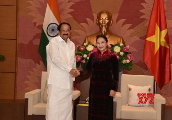 VP Naidu meets Chairwoman of Vietnam's National Assembly in Hanoi