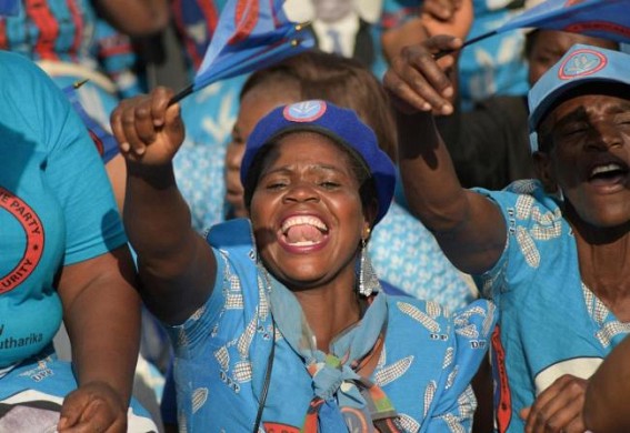 Jobs, corruption top issues as Malawi votes for president Jobs, corruption top issues as Malawi votes for president