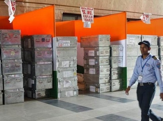 Election Results 2019: How EVMs travel from strong room to poll booth and back