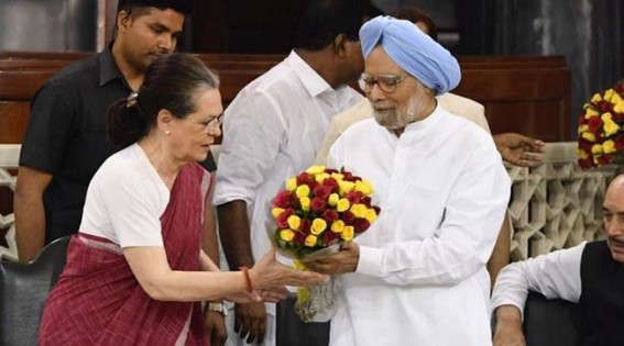 Sonia Gandhi to head Congress in Parliament, will pick leader for Lok Sabha Sonia Gandhi to head Congress in Parliament, will pick leader for Lok Sabha