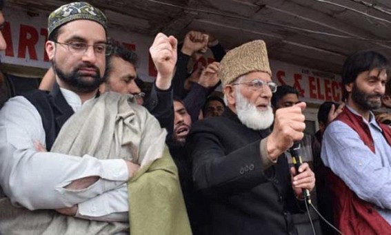 NIA brings J&K separatist Bhat to Delhi for questioning NIA brings J&K separatist Bhat to Delhi for questioning
