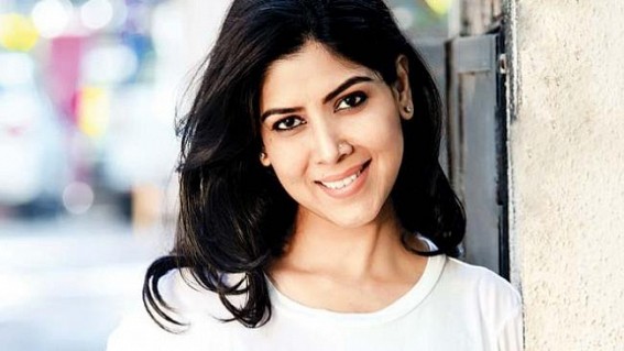Sakshi Tanwar's scientist avatar in web series Sakshi Tanwar's scientist avatar in web series