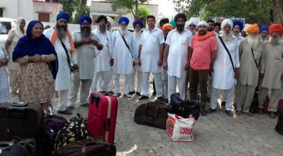 Pakistan-bound Sikh pilgrims stranded at Attari