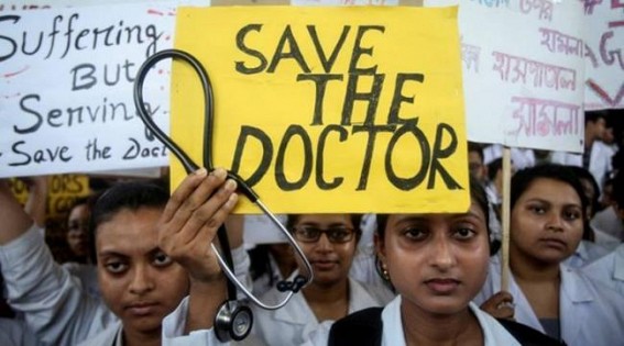 Protesting doctors win, Mamata agrees to live media coverage Protesting doctors win, Mamata agrees to live media coverage