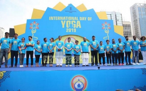 International Yoga Day event draws 7,000 enthusiasts in Dhaka International Yoga Day event draws 7,000 enthusiasts in Dhaka