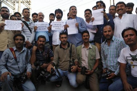 Urdu newspaper owner arrested in Srinagar Urdu newspaper owner arrested in Srinagar