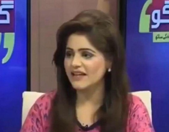 Pakistani anchor confuses Apple Inc with fruit, gets trolled(