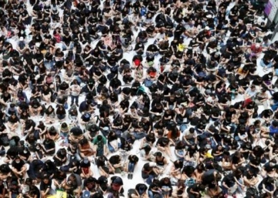 Hong Kong strike leads to travel chaos, clashes Hong Kong strike leads to travel chaos, clashes