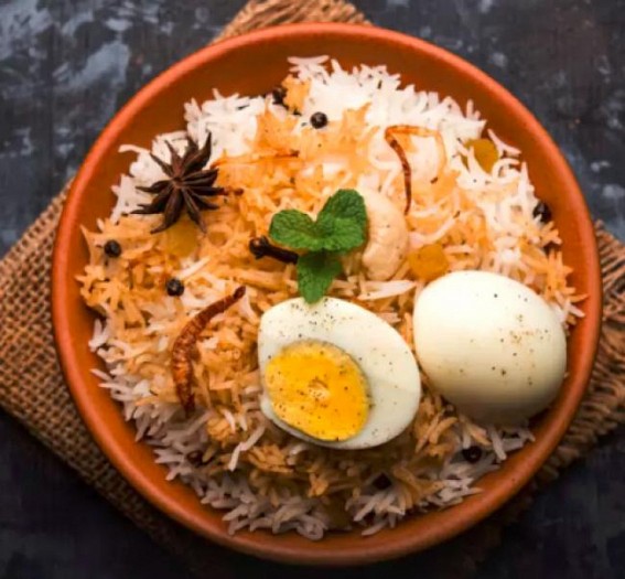 Fast food outlets corner bulk of orders on Swiggy Fast food outlets corner bulk of orders on Swiggy