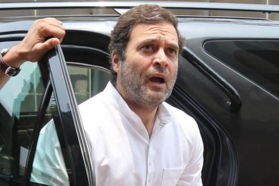 Rahul arrives to visit his flood-ravaged Wayanad constituency Rahul arrives to visit his flood-ravaged Wayanad constituency