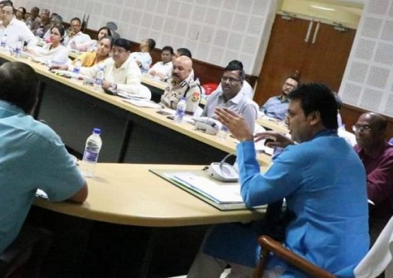 CM asks officers for frequent surprise visits on ground locations of projects 