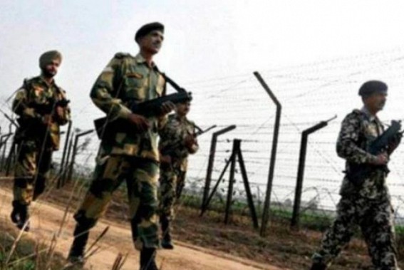 Intelligence warns of Pak commandos in Kutch Intelligence warns of Pak commandos in Kutch