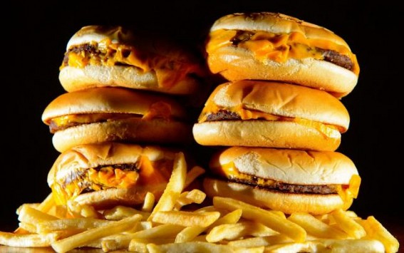 Junk food diet leaves UK teen deaf and blind