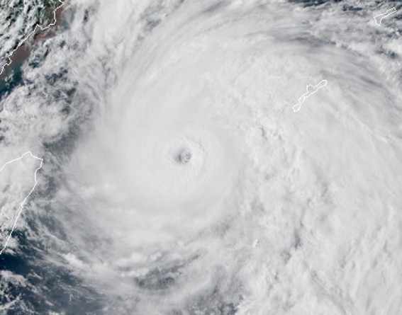 Typhoon Lingling approaches S. Korea