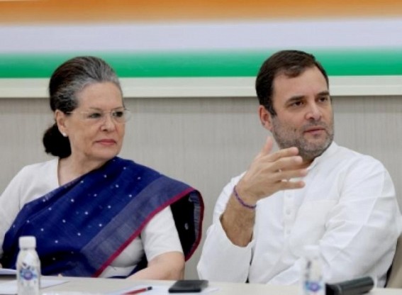 Rahul, Sonia hail ISRO for Chandrayaan mission 