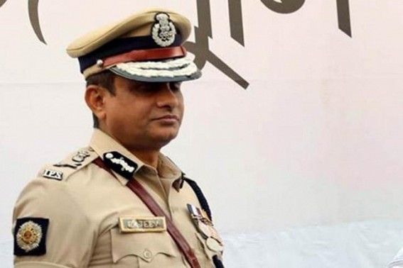 Ex-Kolkata top cop yet to appear before CBI Ex-Kolkata top cop yet to appear before CBI