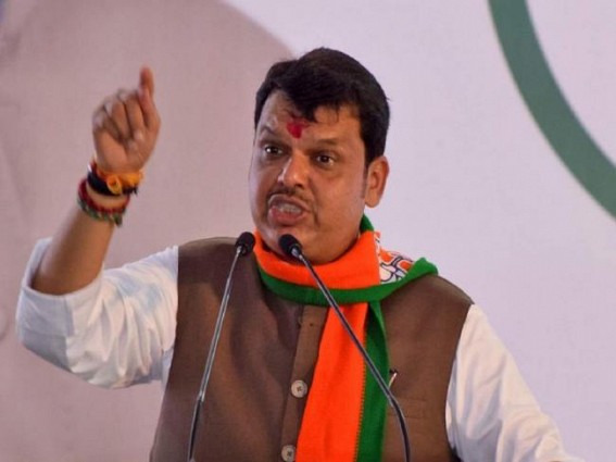 Clean chit to Fadnavis overturned, SC orders probe Clean chit to Fadnavis overturned, SC orders probe