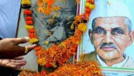 Shastri surcharged India with 'Jai Jawan Jai Kisan': Modi