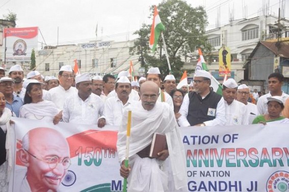 Congress celebrates Gandhi Jayanti in Tripura 
