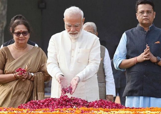 Gandhiji's ideals are our guiding light: Kovind, Modi Gandhiji's ideals are our guiding light: Kovind, Modi