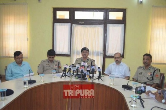 DGP announced tight security blankets across Tripura to ensure Peaceful Durga Puja celebrations : 9250 police officials deployed, enough CCTV cameras installed DGP announced tight security blankets across Tripura to ensure Peaceful Durga Puja celebrations : 9250 police officials deployed, enough CCTV cameras installed