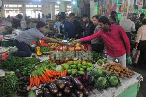 Skyrocketing vegetable prices as veg menus started in houses on Saptami 