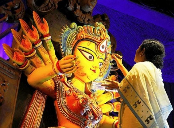 Kolkata's culture and cuisine delight on Durga Ashtami