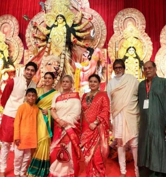 Durga Puja 2019: Bachchans Celebrate With Kajol And Family Durga Puja 2019: Bachchans Celebrate With Kajol And Family
