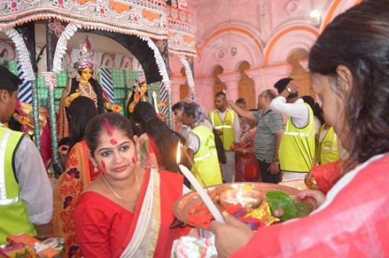India President, PM extend greetings on Dussehra India President, PM extend greetings on Dussehra