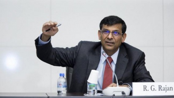 India's fiscal deficit 'conceals' a lot, warns Raghuram Rajan India's fiscal deficit 'conceals' a lot, warns Raghuram Rajan