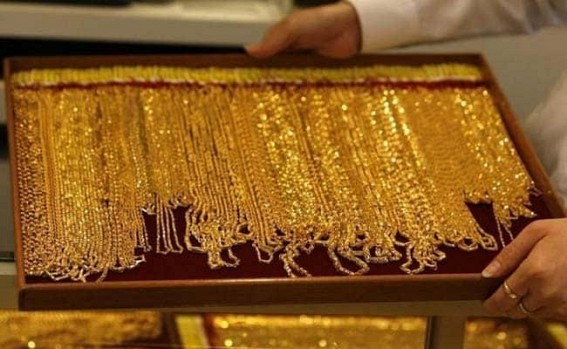 Slowdown dims Dhanteras cheer, gold sales dip Nationally Slowdown dims Dhanteras cheer, gold sales dip Nationally
