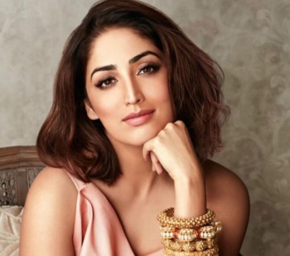 Yami Gautam chooses Diwali with family over 'Bala' promotion Yami Gautam chooses Diwali with family over 'Bala' promotion