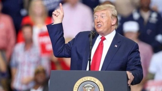 Trump lashes out at Democrats at Louisiana rally