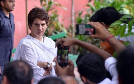 Priyanka asks partymen to focus on real issues Priyanka asks partymen to focus on real issues